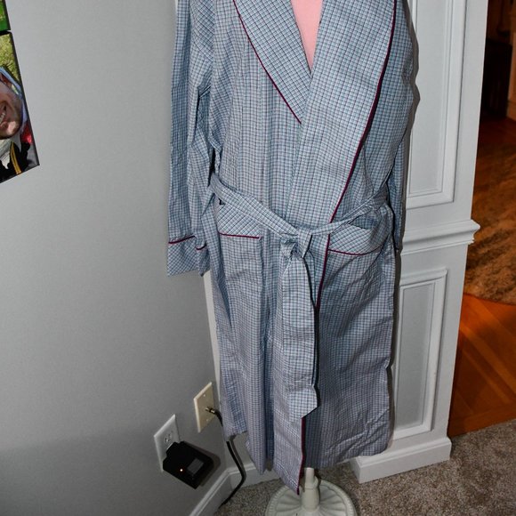 Roundtree & Yorke  Striped Woven Robe  Size:  ONE SIZE  #S25RR210   Details:  St - Picture 5 of 5